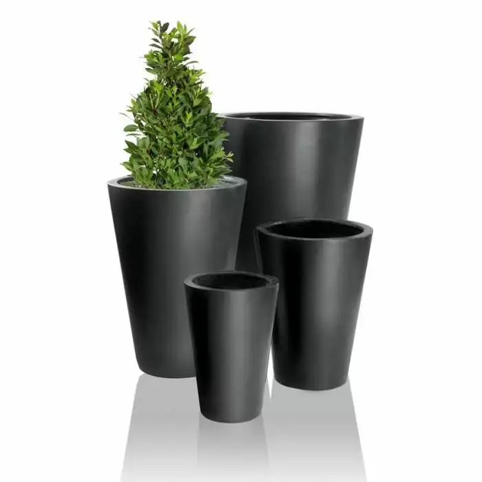 89cm Polystone Calgary Black Tall Planter 6 89cm Polystone Calgary Black Tall Planter - Image 4
