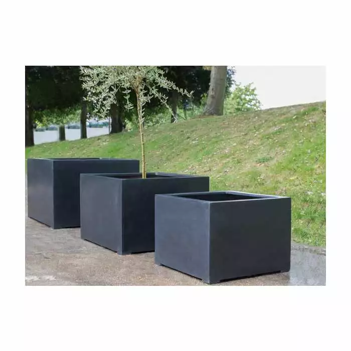 L100cm Titanic Polystone Cube Planter 5 L100cm Titanic Polystone Cube Planter - Image 3