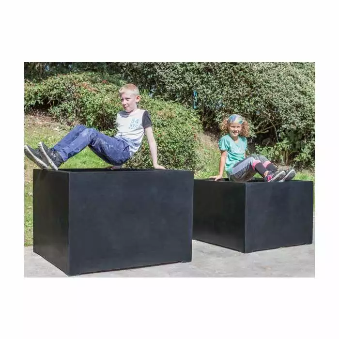70cm Titanic Black Polystone Cube Planter 7 70cm Titanic Black Polystone Cube Planter - Image 5