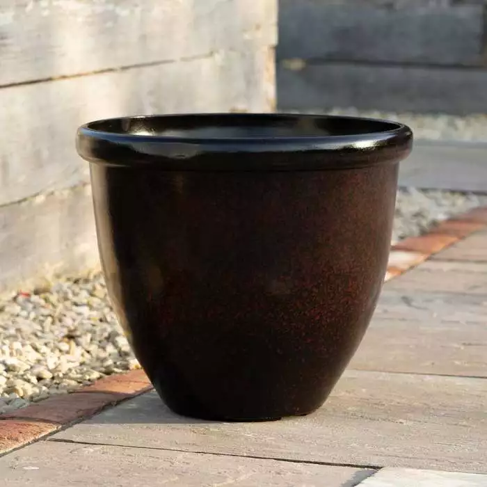 54cm Round Planter In Burgundy 7 54cm Round Planter In Burgundy - Image 5